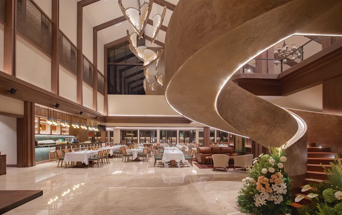 Plataran Makassar — Implementasi Network & Hospitality